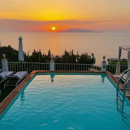 Oda ve Kahvaltı Il Paradiso Di Capri